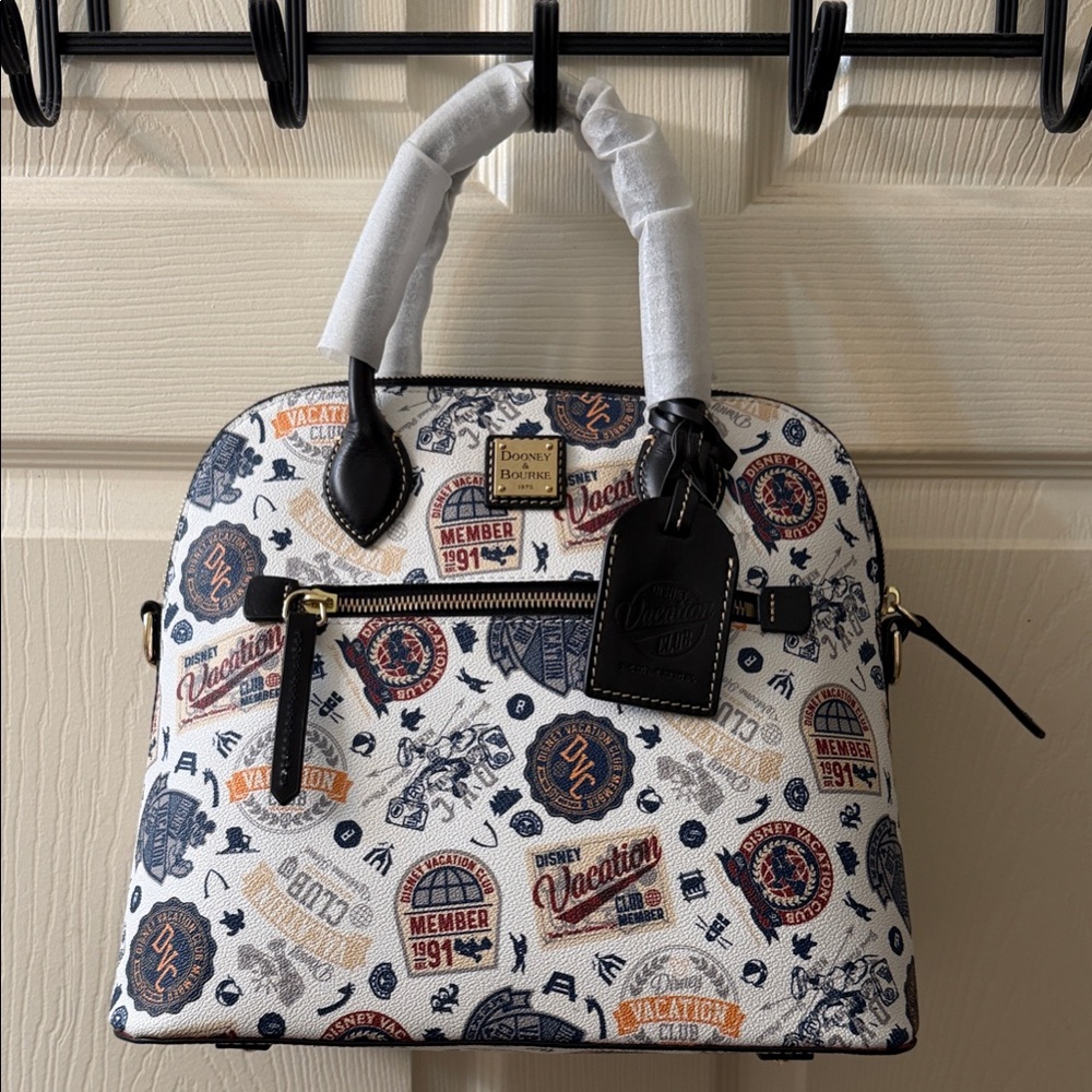 Dooney & Bourke Vacation Club Satchel. Brand New!